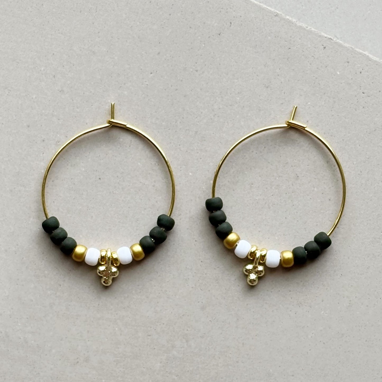Earrings Black Gold