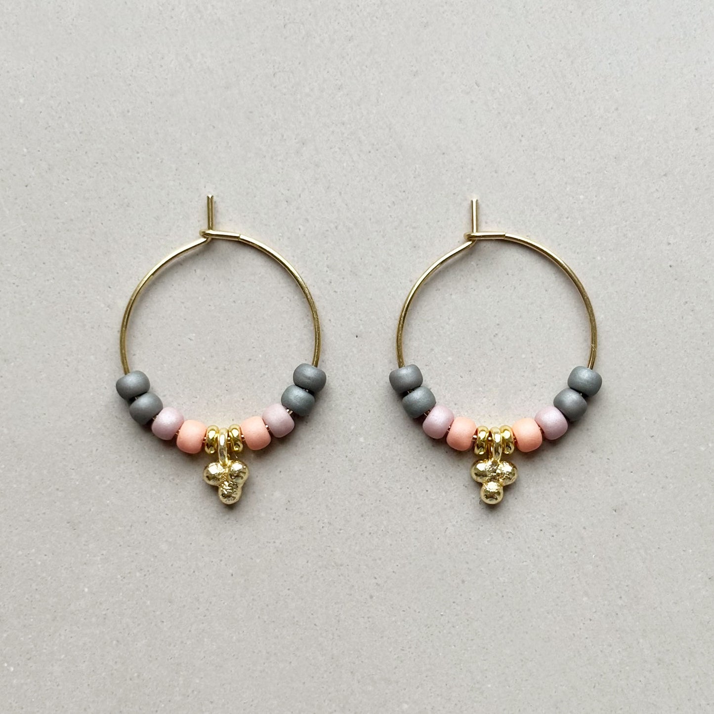 EARRINGS GRAPHIT