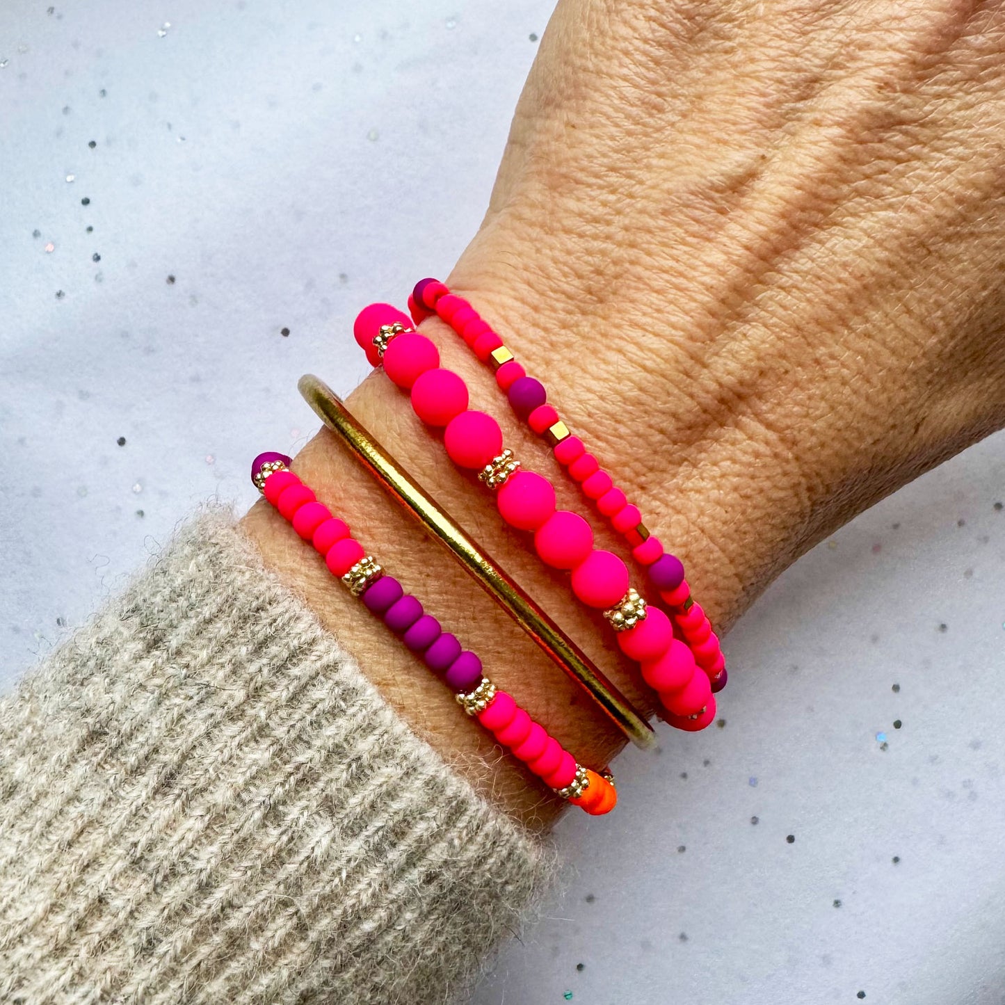 CUBE NEON PINK