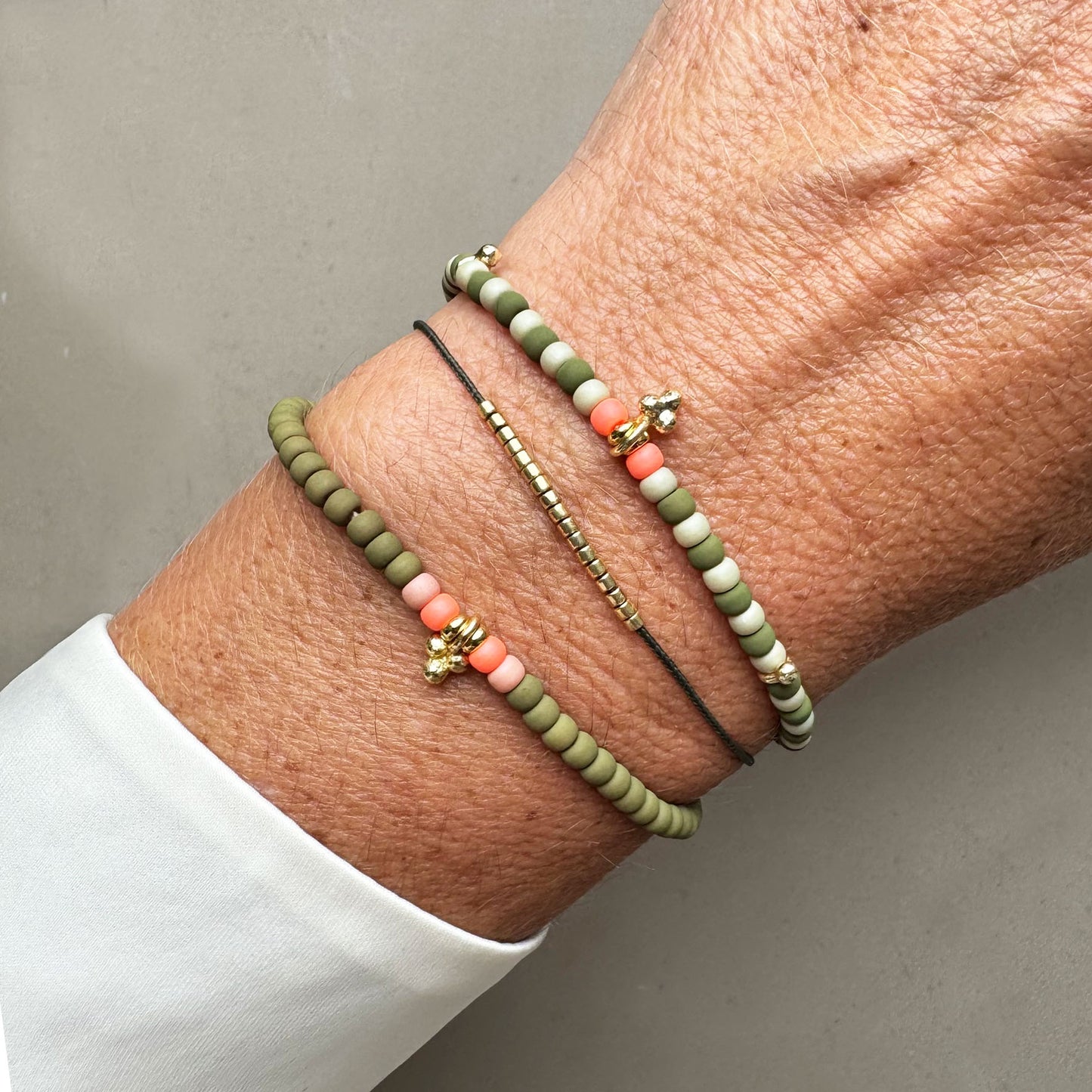 Fadenarmband Olive