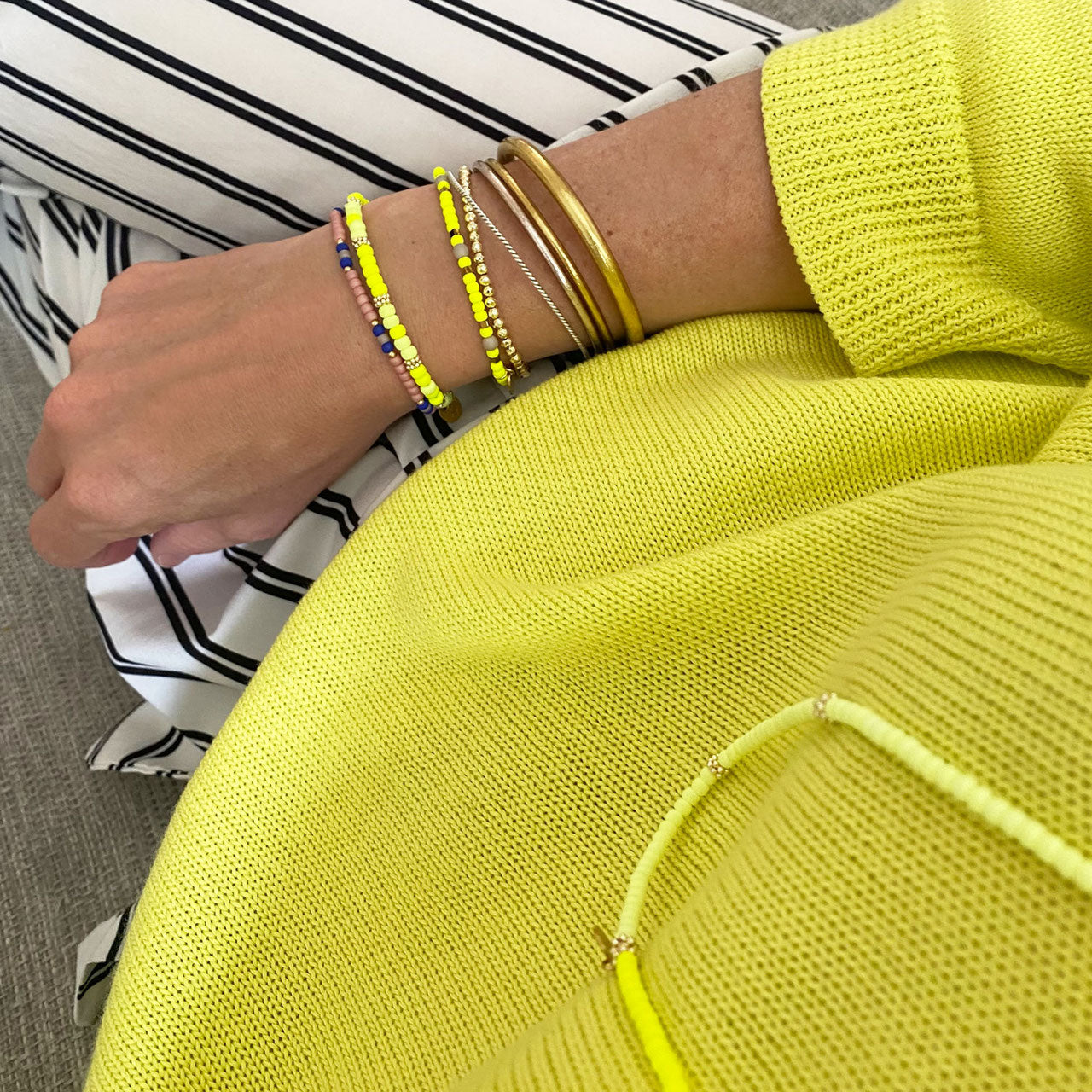 CUBE NEON YELLOW