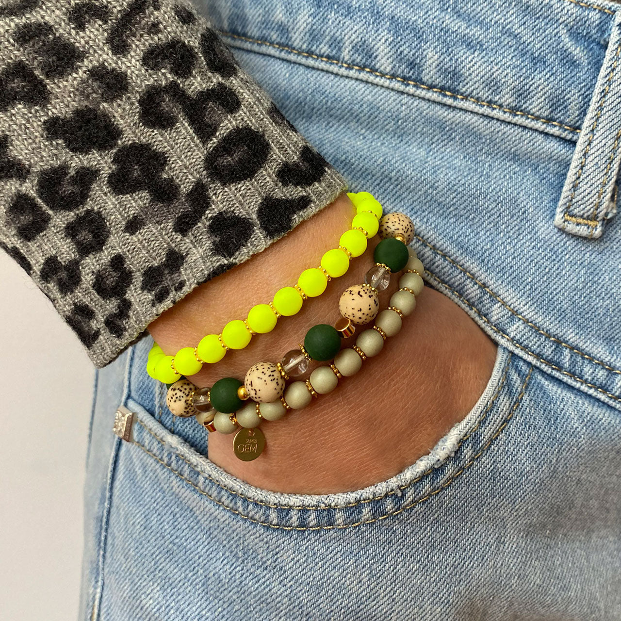 LITTLE NEON YELLOW
