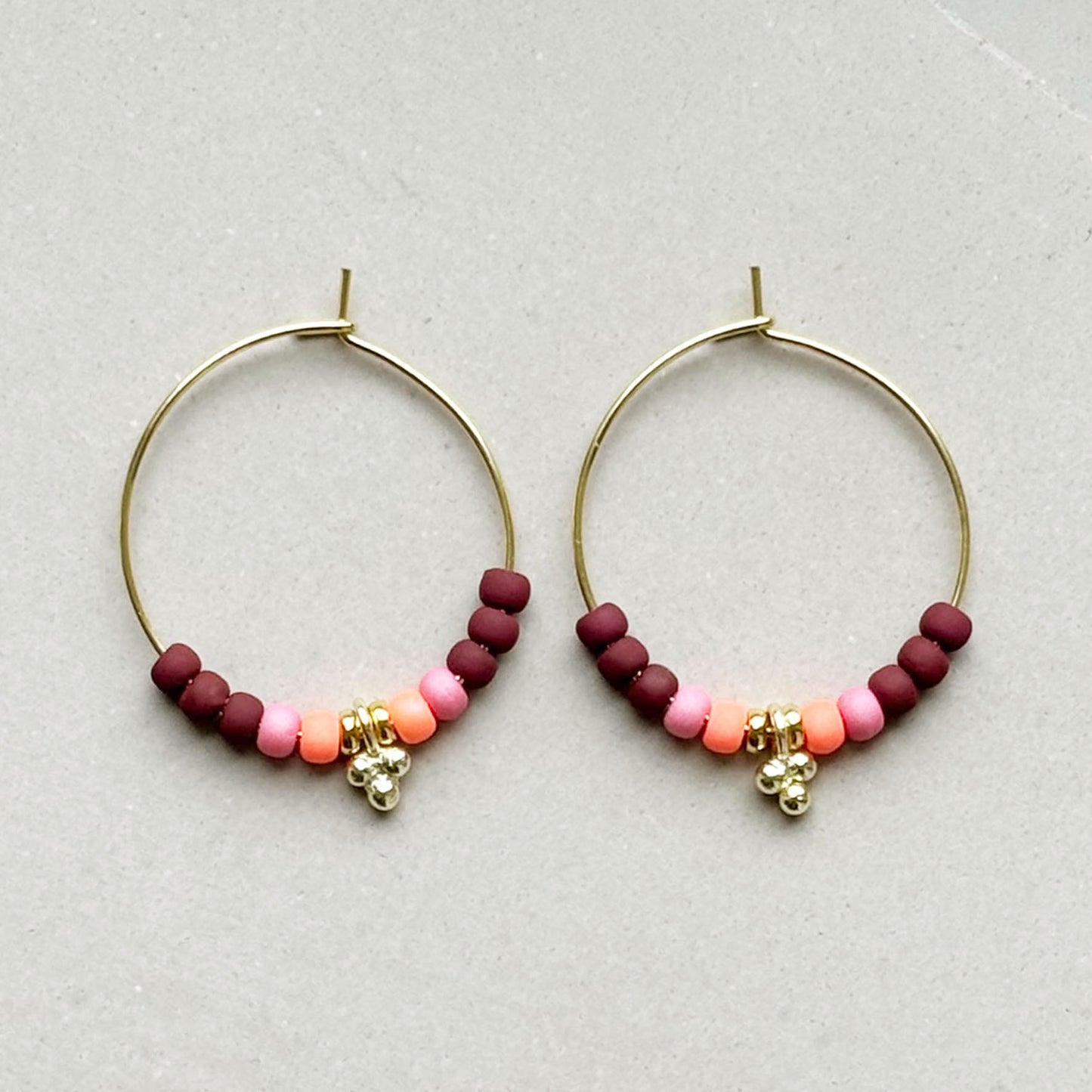 EARRINGS MAROON