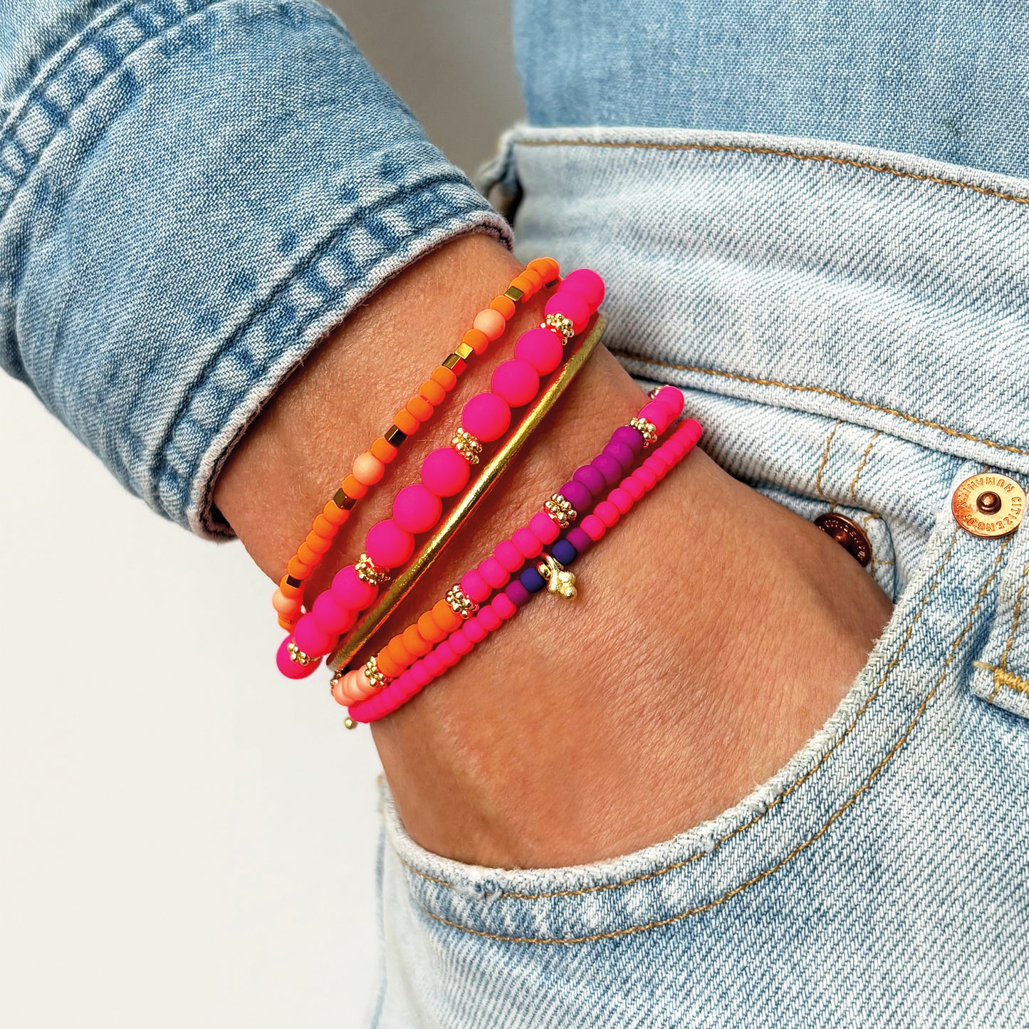 LITTLE NEON PINK NEW