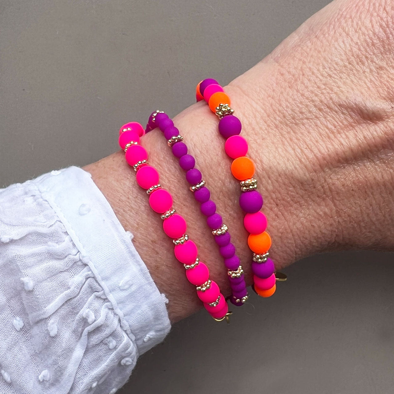 SET NEON INDIA