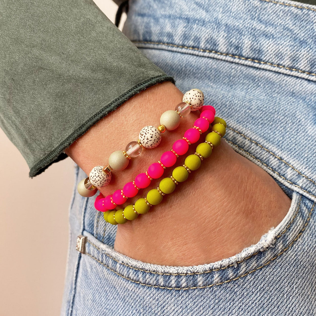 LITTLE NEON PINK